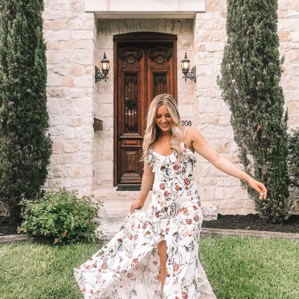 Lulus Floral Print Maxi Size XS